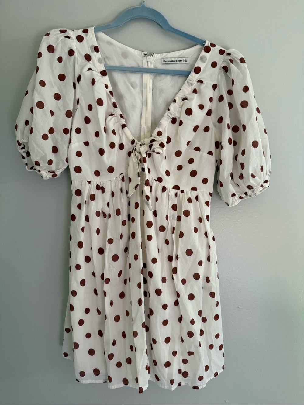 Abercrombie & Fitch White Dressy Tunic with Brown Polka Dots - Picture 1 of 3